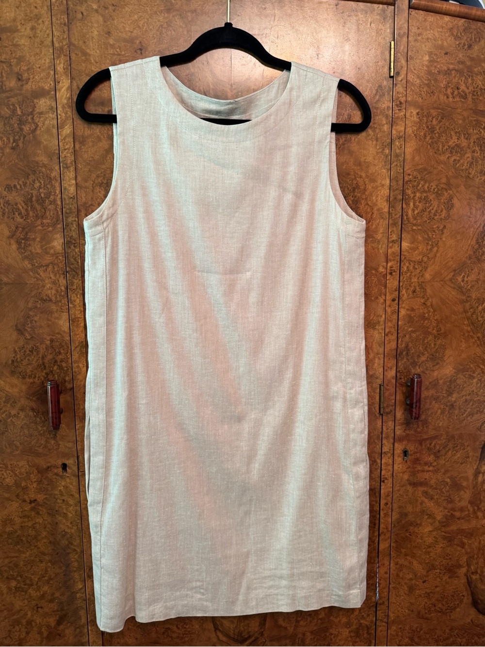 Theory Sleeveless Shift Dress in 100% Natural Linen